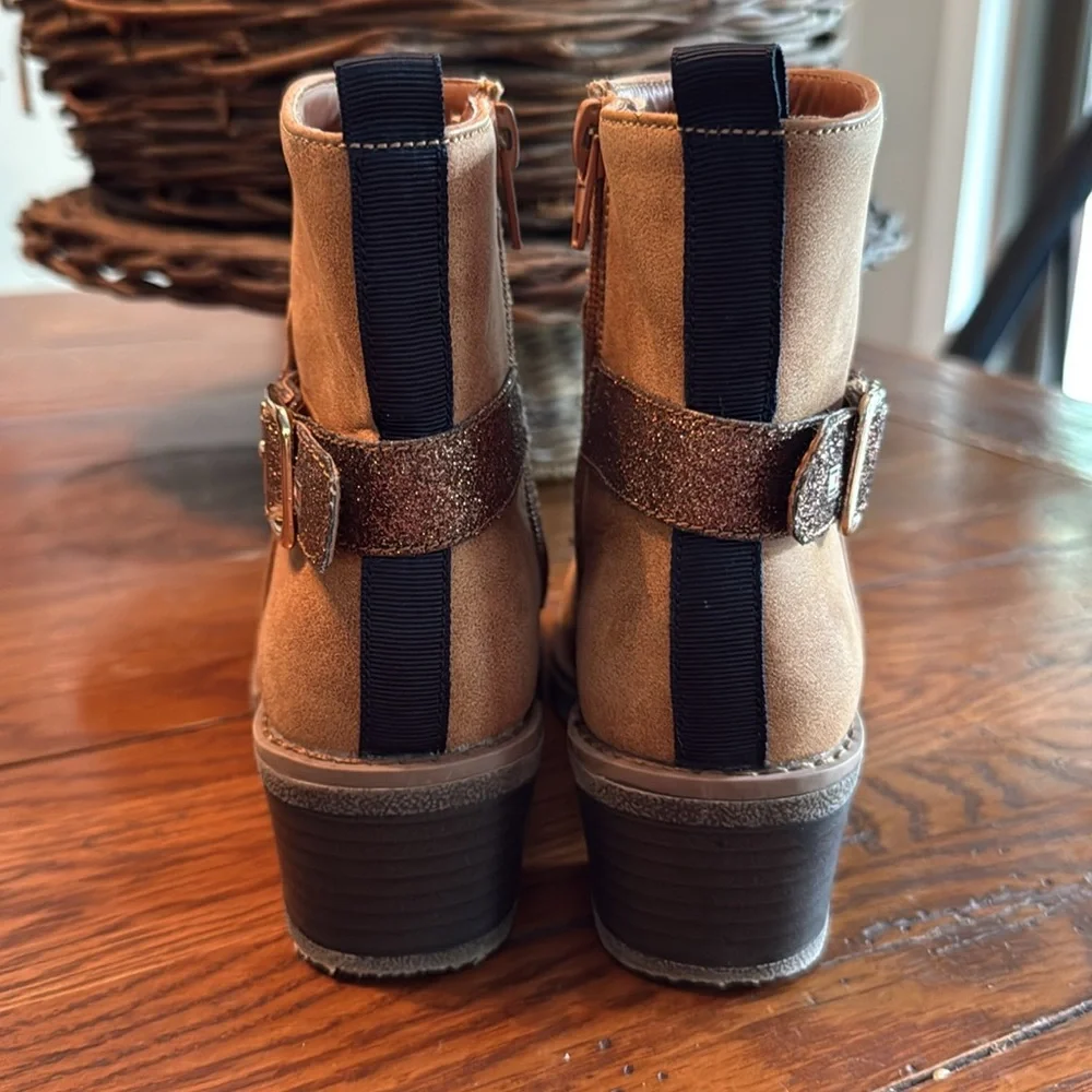 Tommy Hilfiger Brown Ankle Boots child size 11